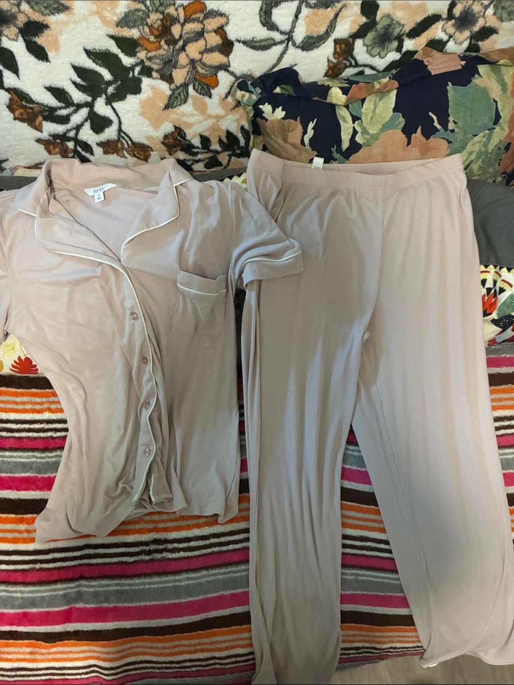 Women's Two-Piece Pajama Set in Blush